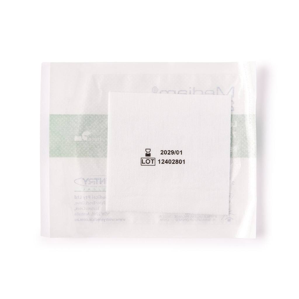 Brenniston low adherent dressing 7.5x7.5cm closed package reverse